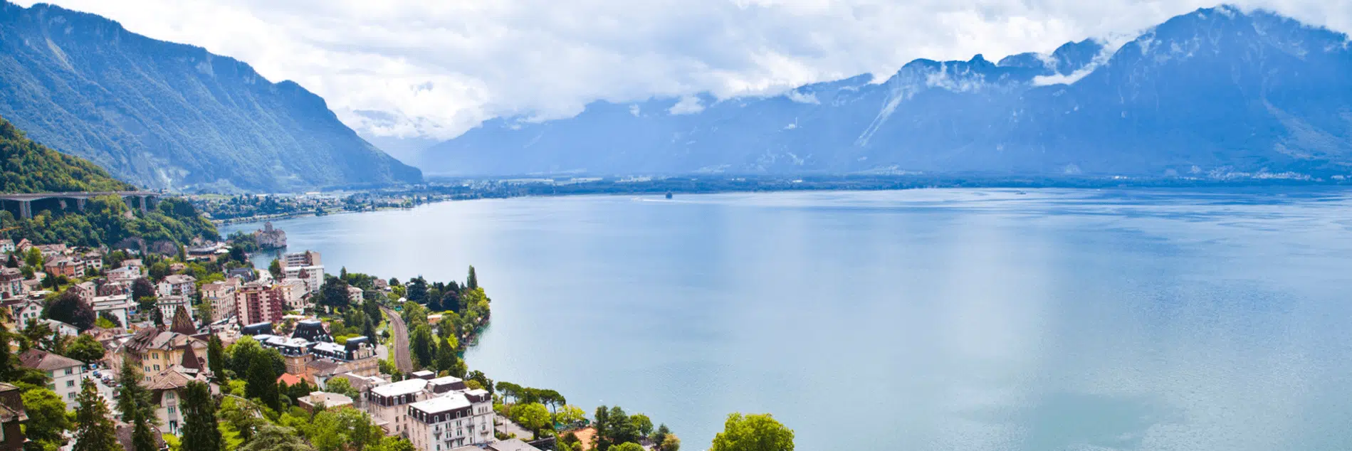 ville de suisse romande au bord du lac léman