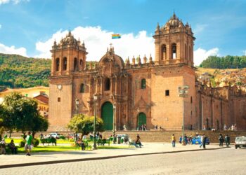 Cathédrale de Cusco sur la place principale / © Fernando López PROMPERÚ