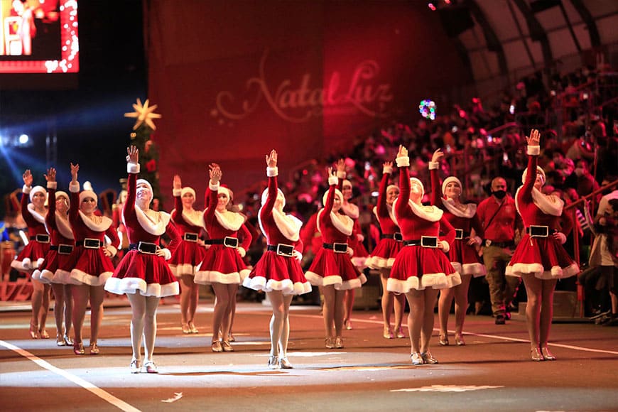 Dans la région de Gramado, Noël se fête tous les jours avec des décorations et des spectacles, d’octobre à janvier.