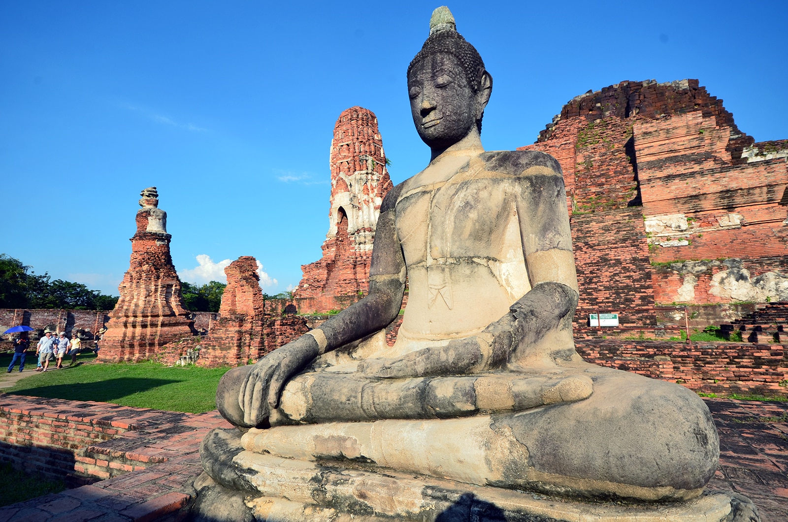 L’école artistique d’Ayutthaya témoigne de l’ingéniosité et de la créativité de la civilisation locale mais aussi de sa capacité à assimiler une multitude d’empreintes étrangères. 